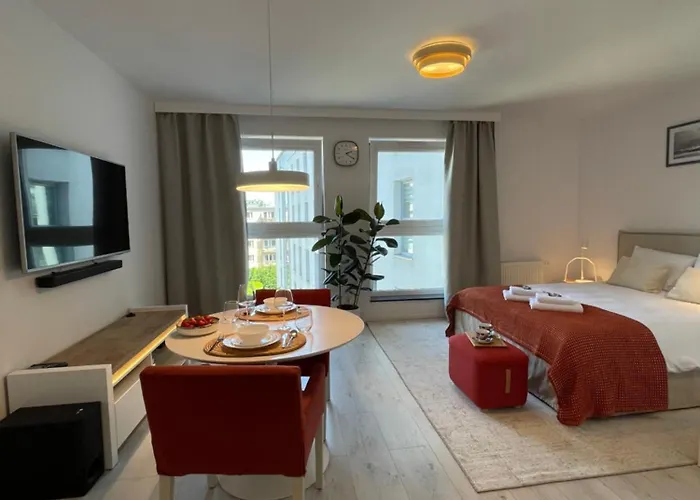 Enjoy & Silence アパート *