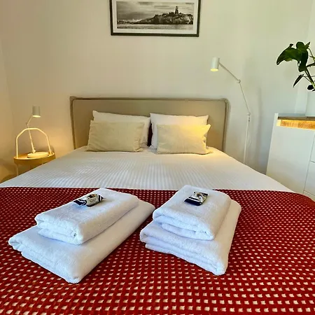 Enjoy & Silence * Γκντανσκ